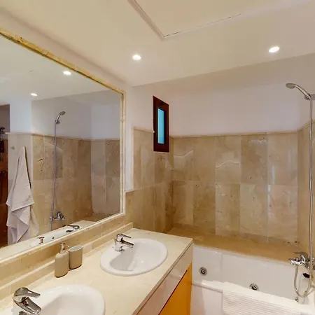 Apartment Royal Golf Casares Penthouse Estepona